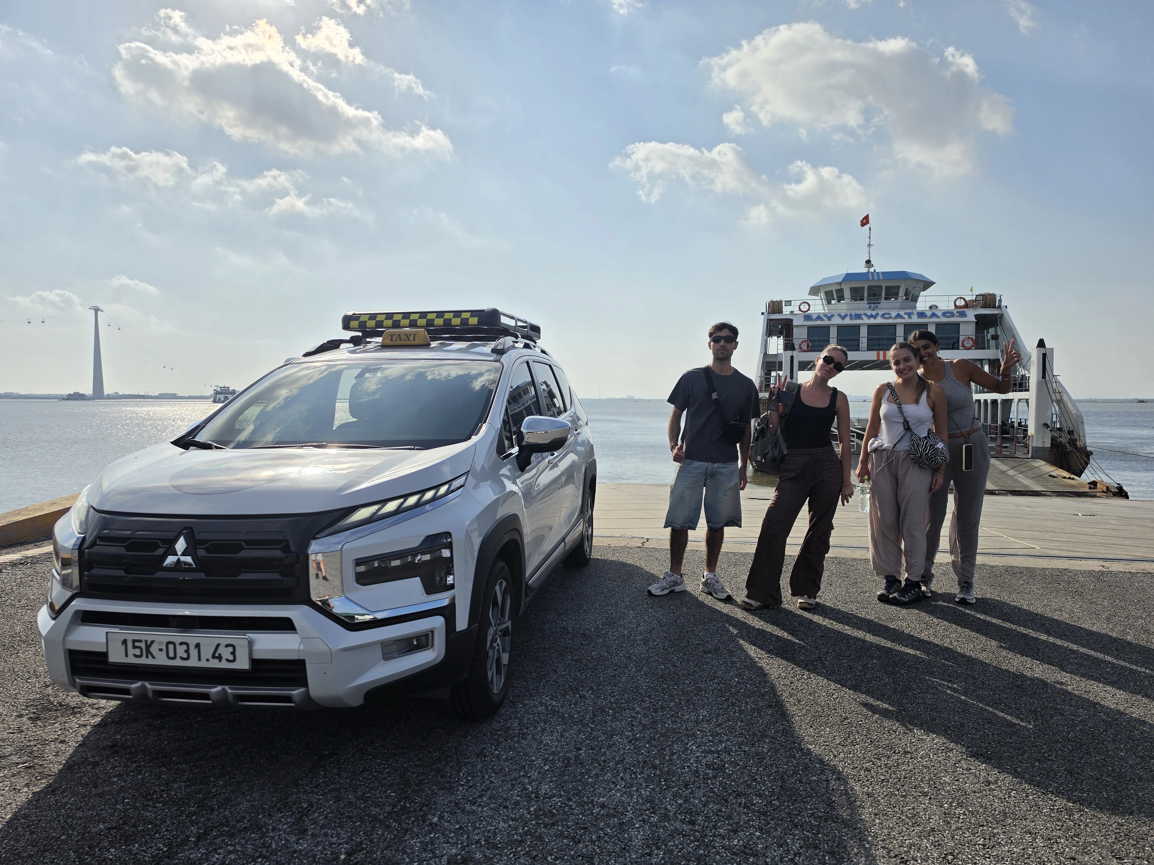 Private Taxi from Cat Ba Town to Gia Luan ferry